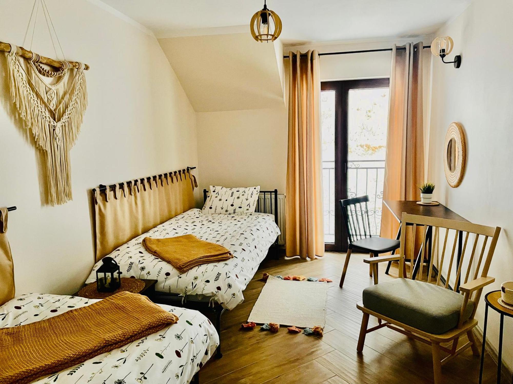 Gorska Cisza - Duzy, Komfortowy, Wyjatkowy Apartament Stronie Slaskie Exterior foto